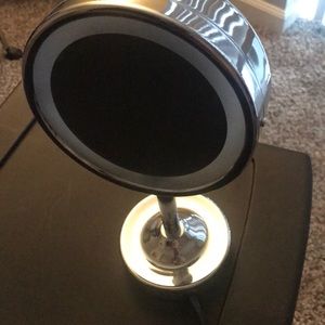 Conair Lighted Doublesided mirror